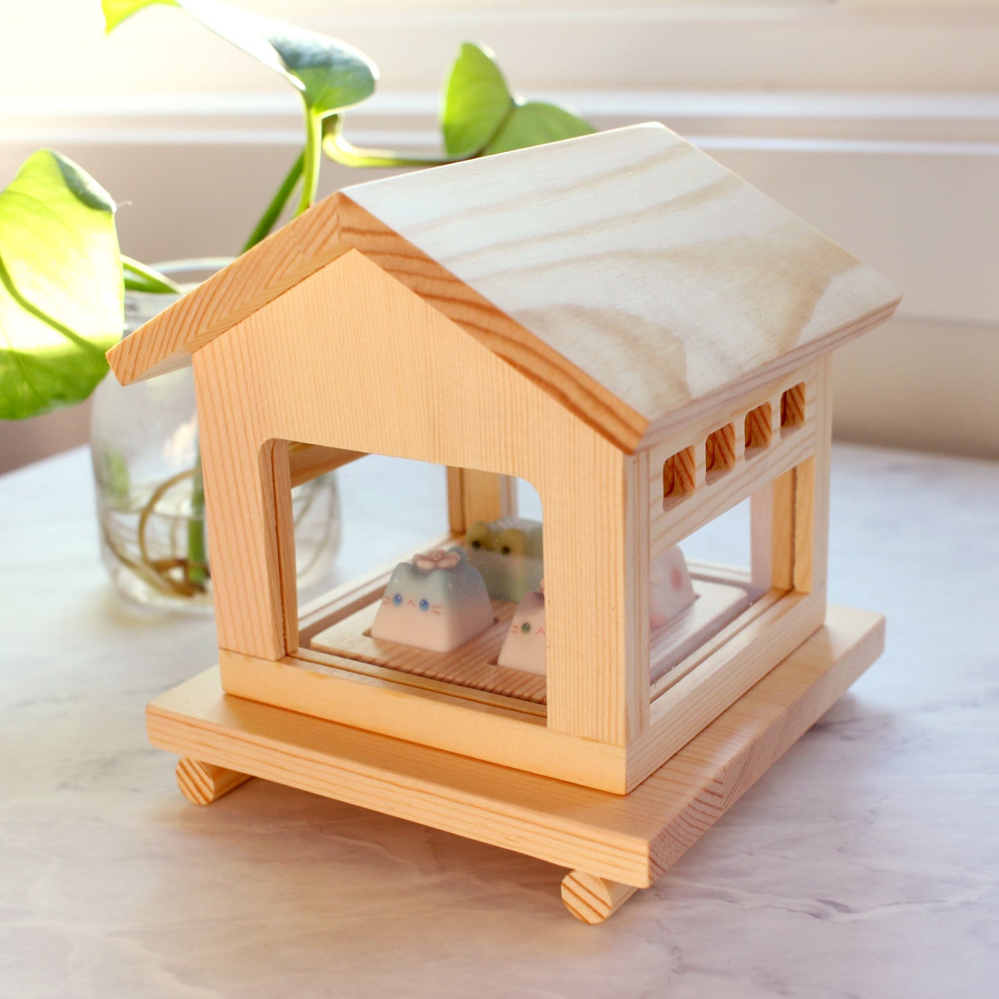Chashitsu Wooden Display for Keycaps & Small Figurines