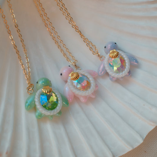 Mini Gemstone Turtle Necklaces (Gold)