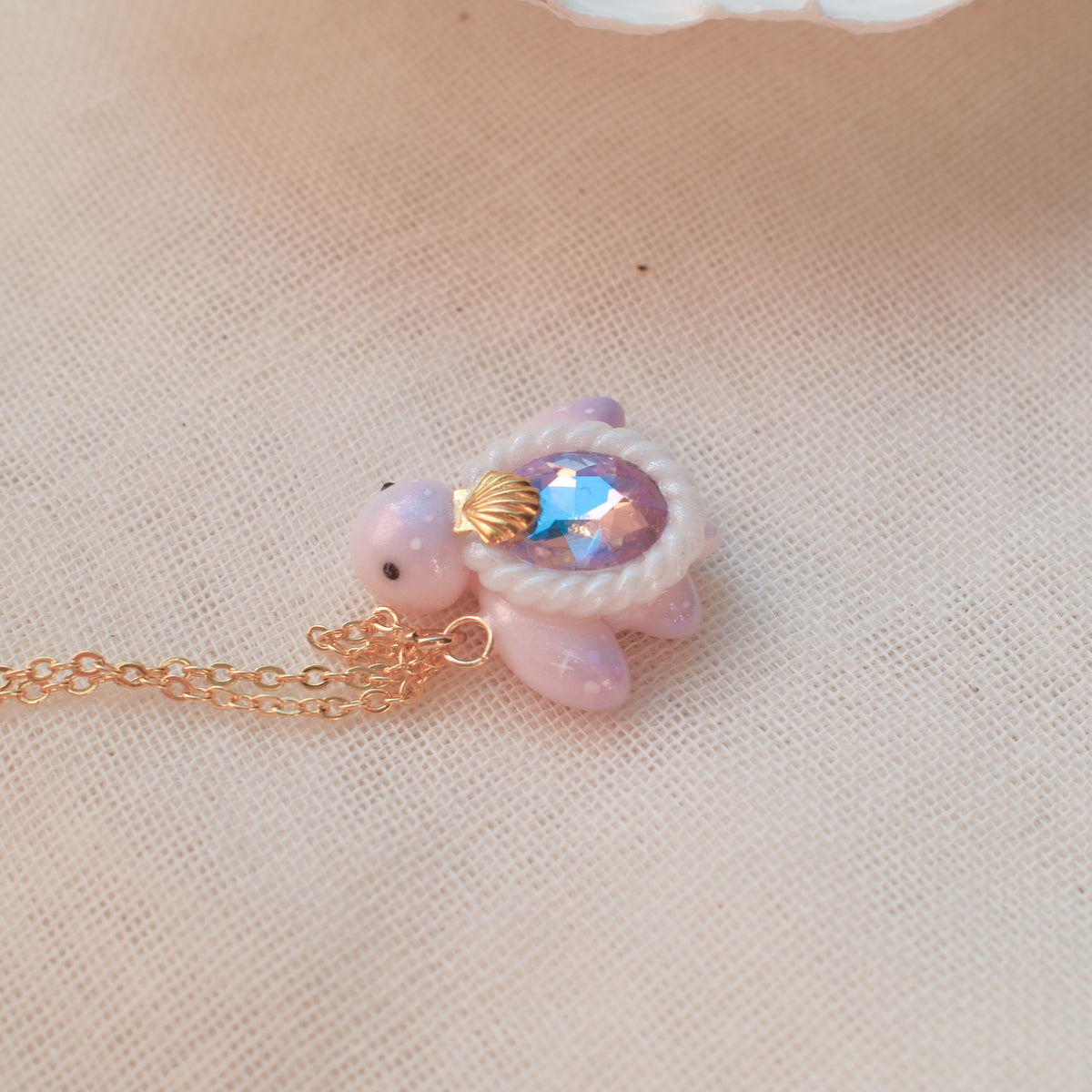B- Grade Mini Gemstone Turtle Necklaces (Gold)