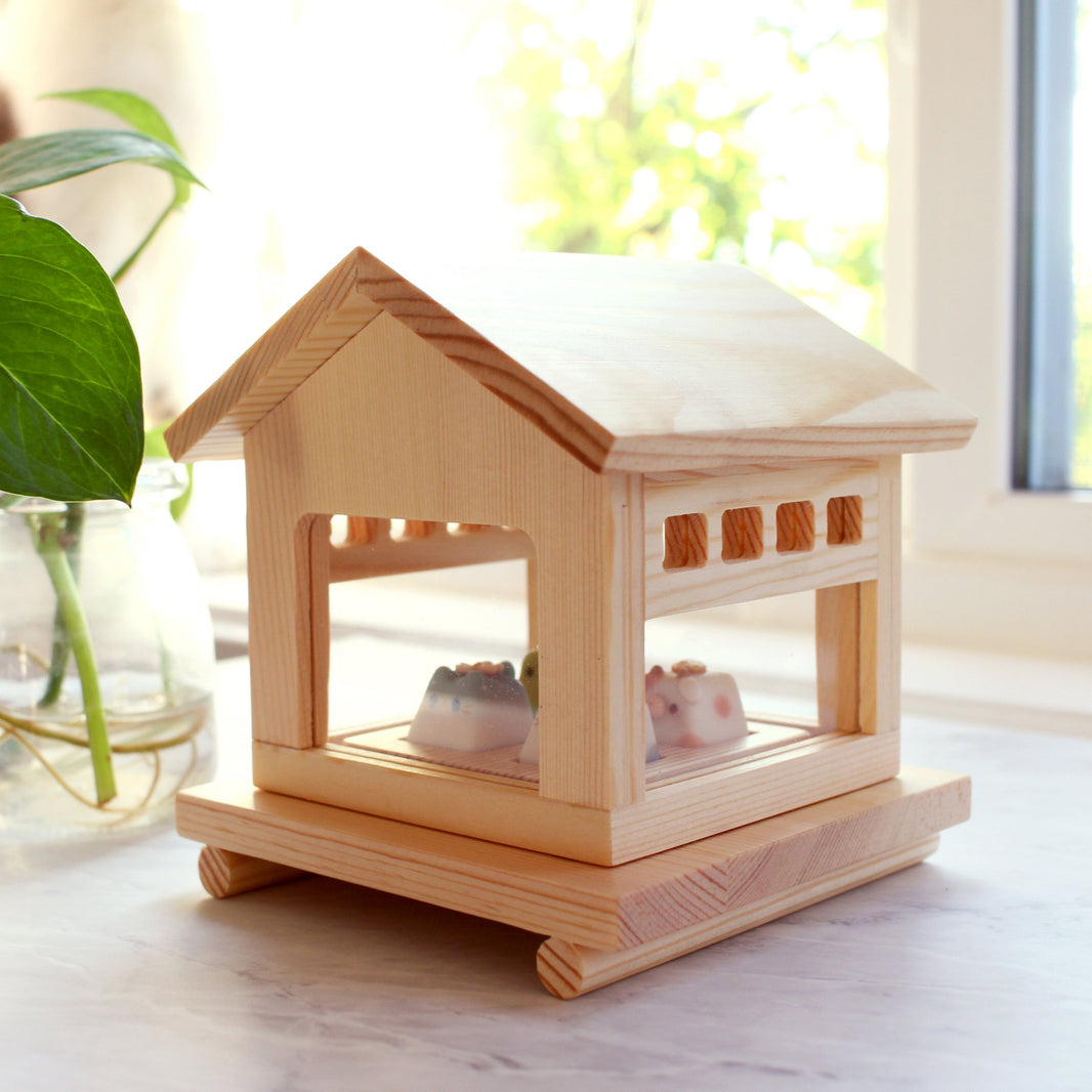 Chashitsu Wooden Display for Keycaps & Small Figurines