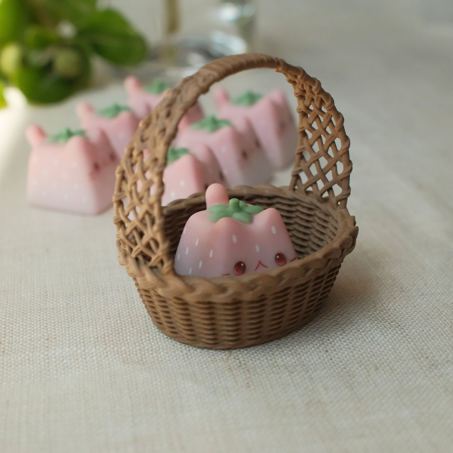 Kitty Keycaps - Strawberry
