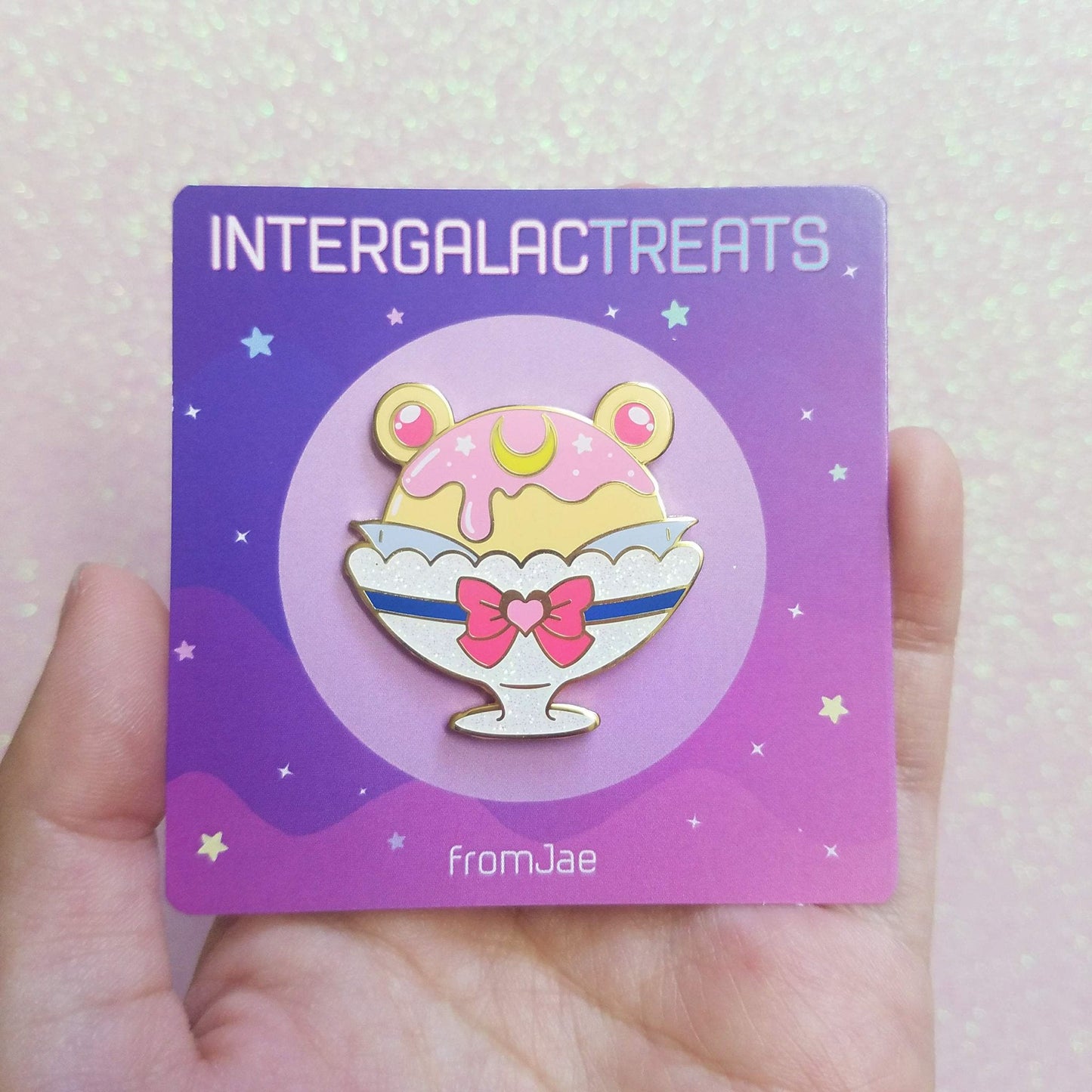 Intergalactreat: Moon Crisis Pudding - Hard Enamel Pin